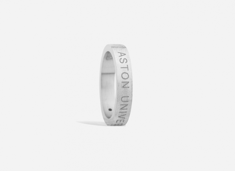 Classic Band in Sterling Silver, 4mm