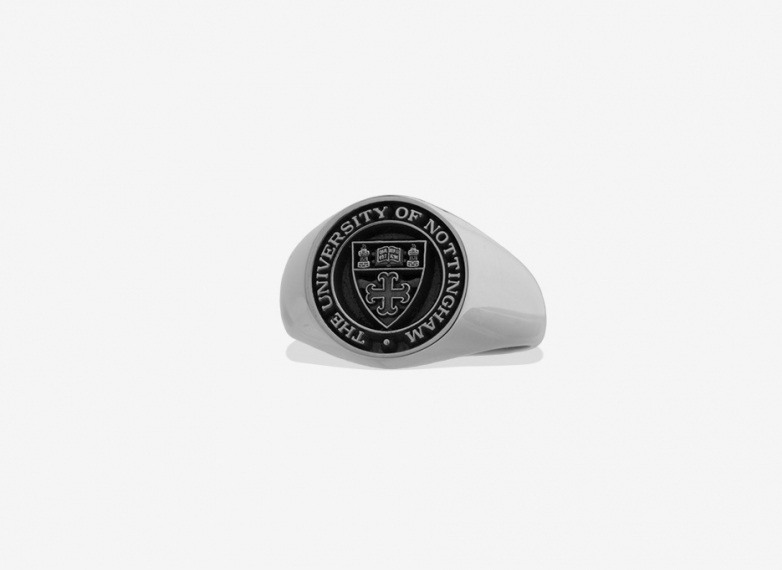 Classic Signet in Sterling Silver, 13mm